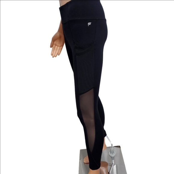 Fabletics Trinity Motion365 Mid-Rise 7/8 Size S - Picture 7 of 7